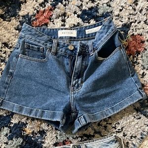 Pacsun mom shorts